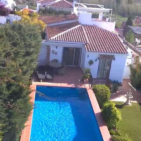 Bonita Villa En Nerja Casa Palomas Dış mekan fotoğraf
